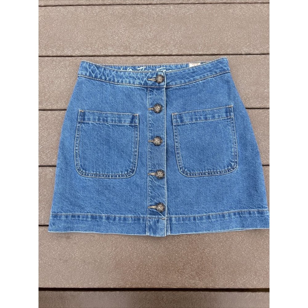 We The Free Free People Women’s Size 27 Blue Denim Mini Skirt Button